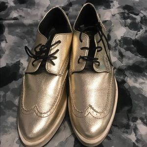 Gold women Oxford shoes